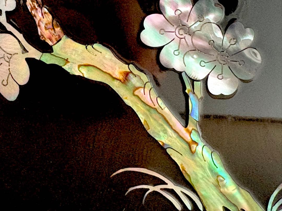 《未使用新品》螺鈿　漆器　三段お重　松竹梅に鶴