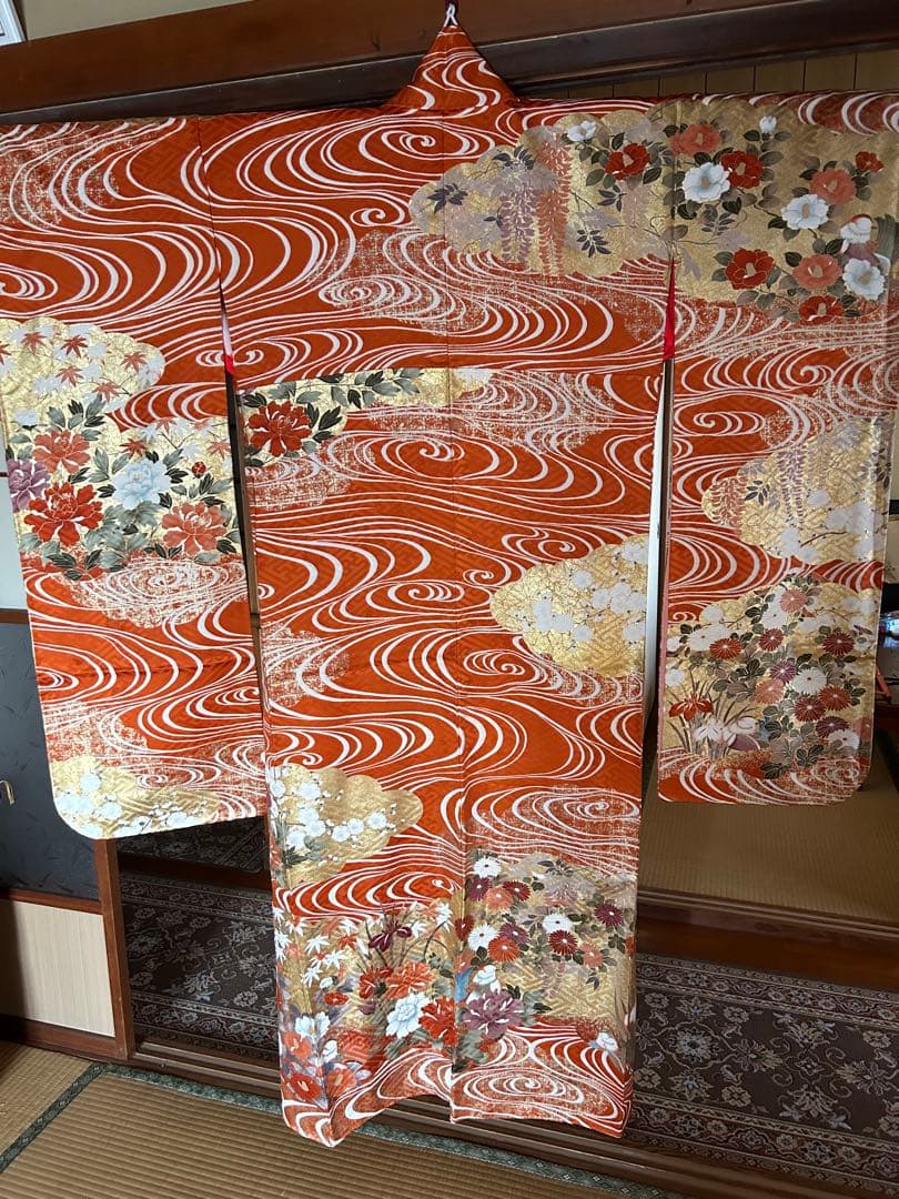 振袖 オレンジ 波模様 花柄　金
