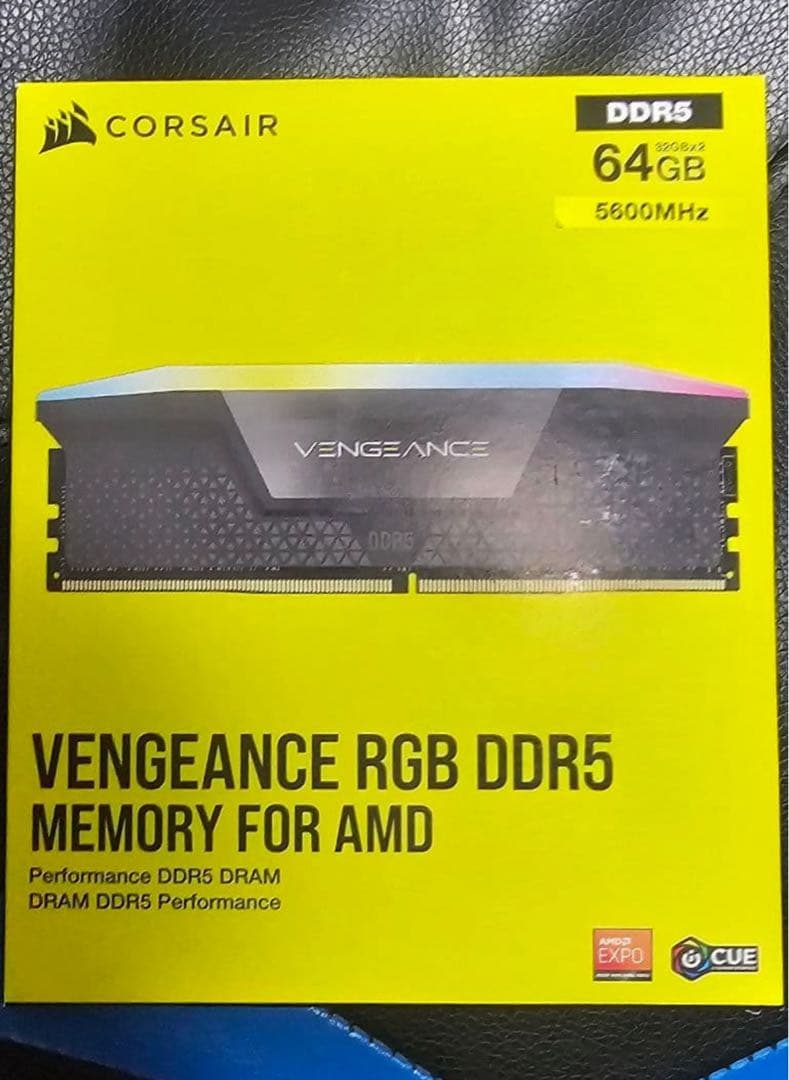 メモリー CORSAIR VENGEANCE RGB DDR5 64GB 5600MHz