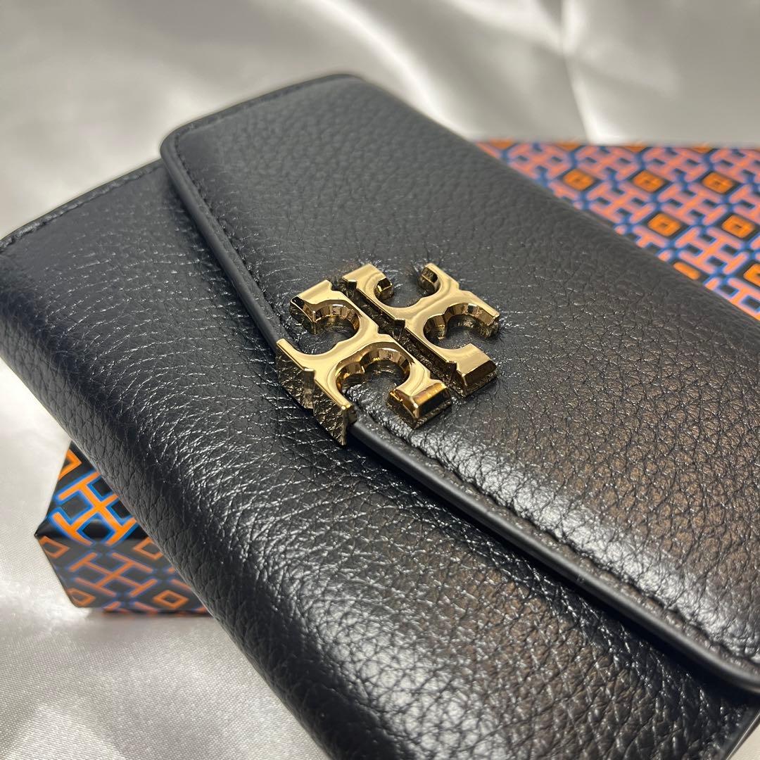 新品 TORY BURCH ブラック 三つ折り財布 箱付き