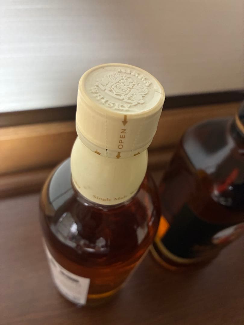 【美品・終売品】「ブラックニッカ　8年」と「宮城峡　旧ラベル」