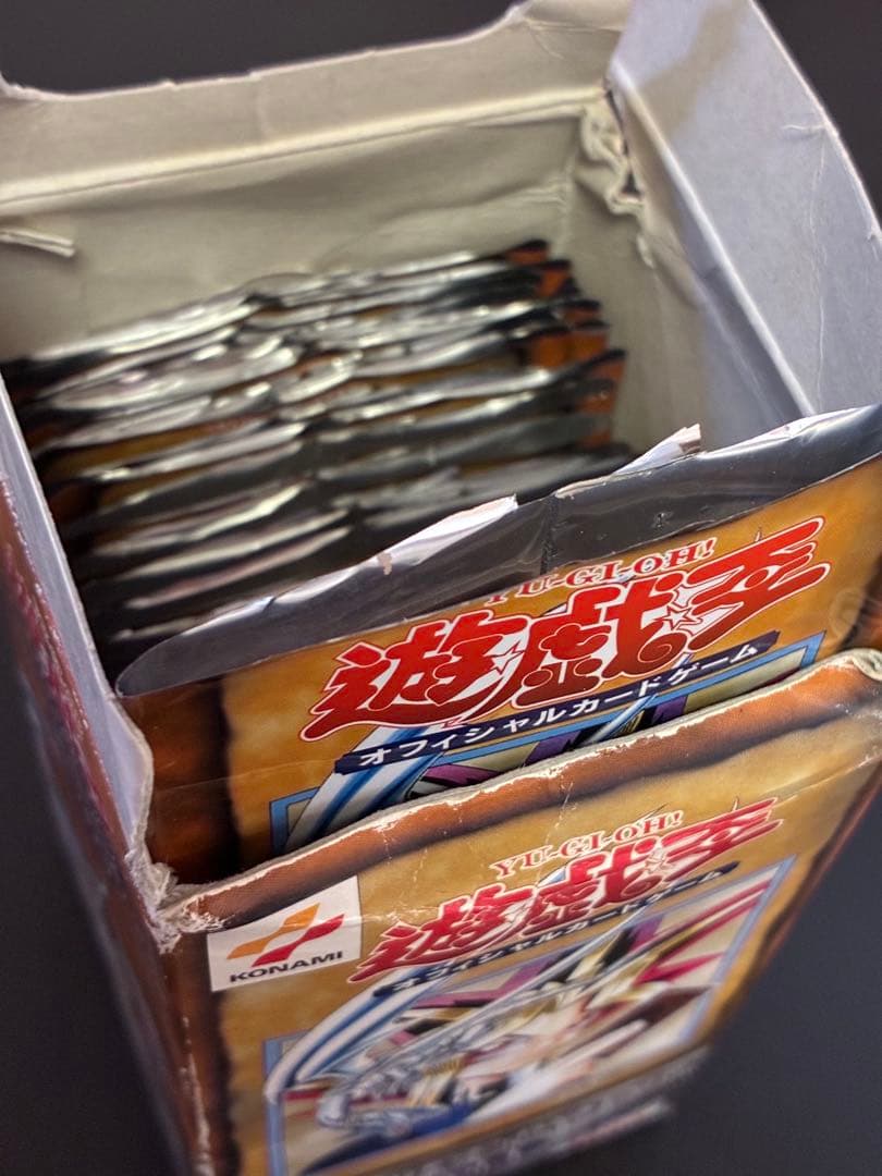 空ボックス、空パック　遊戯王　初期　vol.1 30パック付き