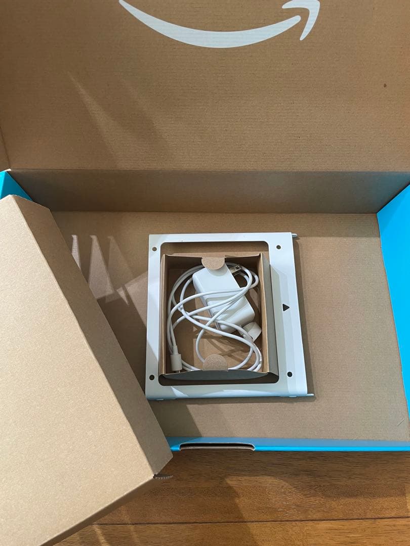 Amazon Echo show 15 アレクサ 壁掛け