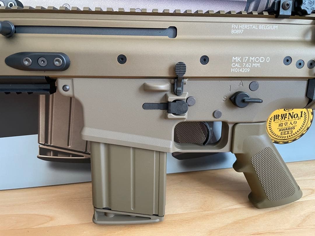 東京マルイ 次世代電動ガン SCAR-H FDE 純正マガジン マグポーチ