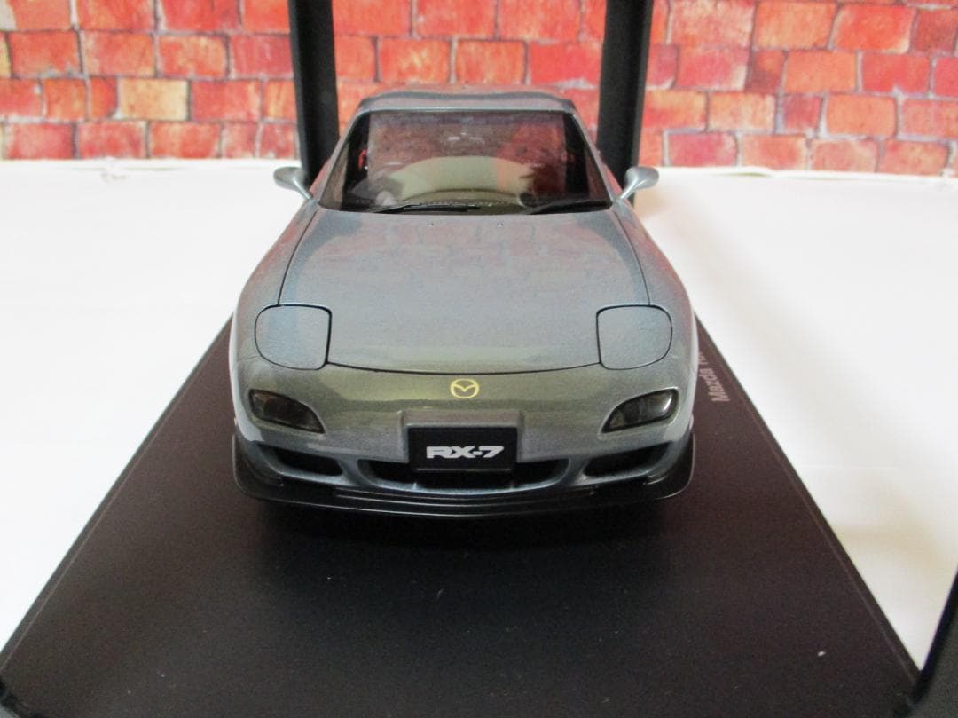 オートアート　Mazda RX-7 (FD) Spirit R Type A