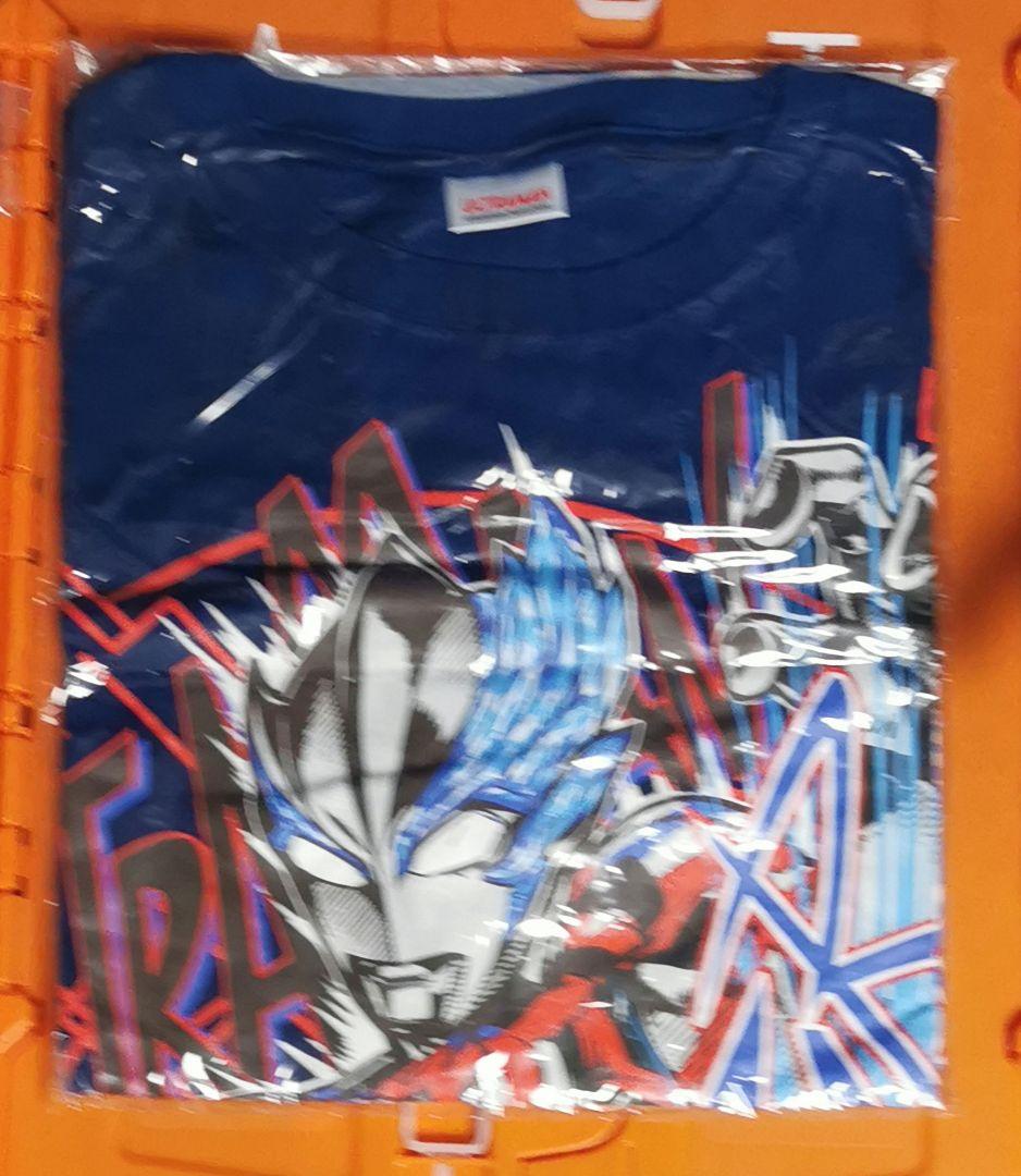ウルトラマンブレーザー　円谷ストア　EXPO　フリーサイズ　ビックTシャツ未開封