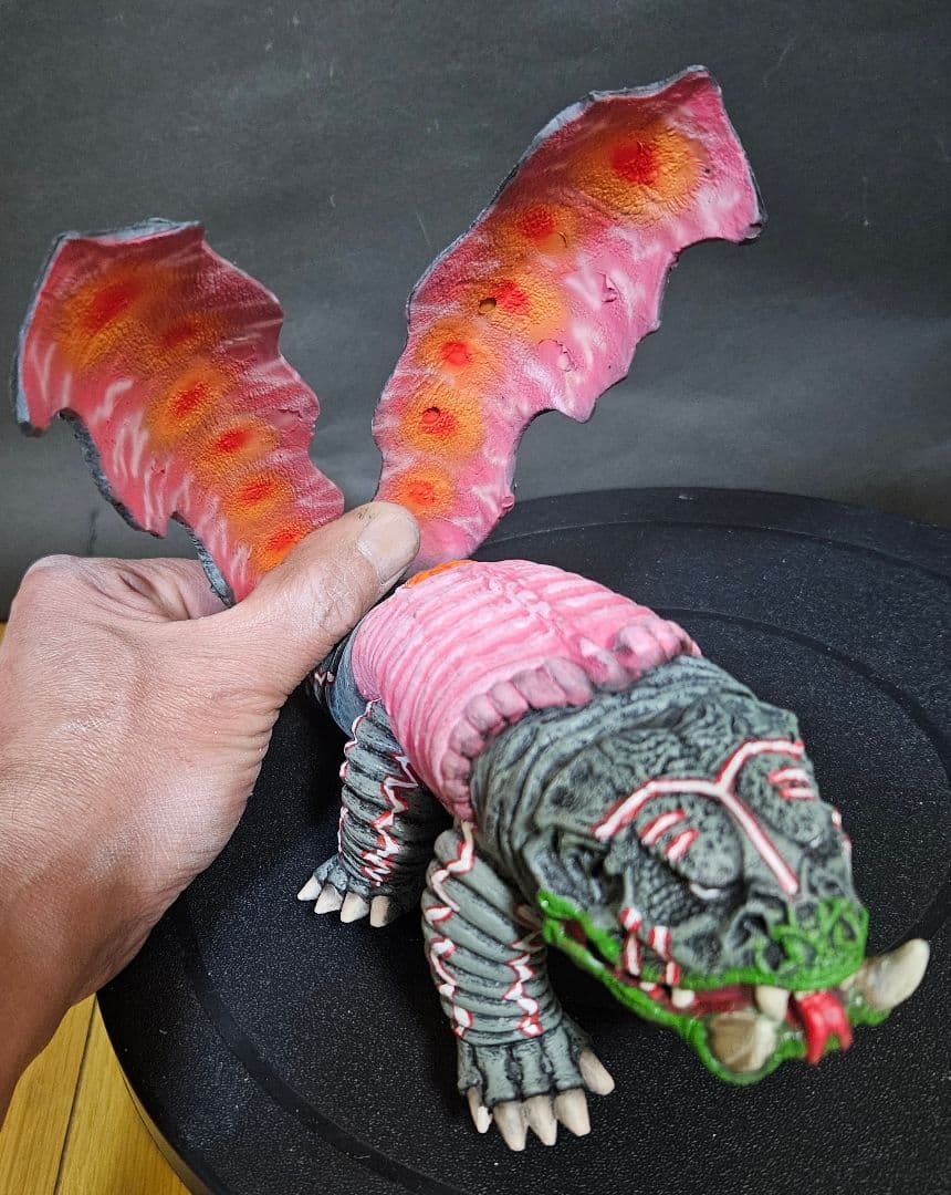 ウルトラ怪獣ソフビ　パワードケムラー　リペイント完成品