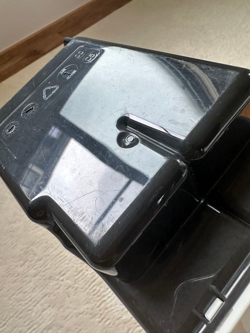 デロンギ 全自動コーヒーマシン マグニフィカS ECAM22112W