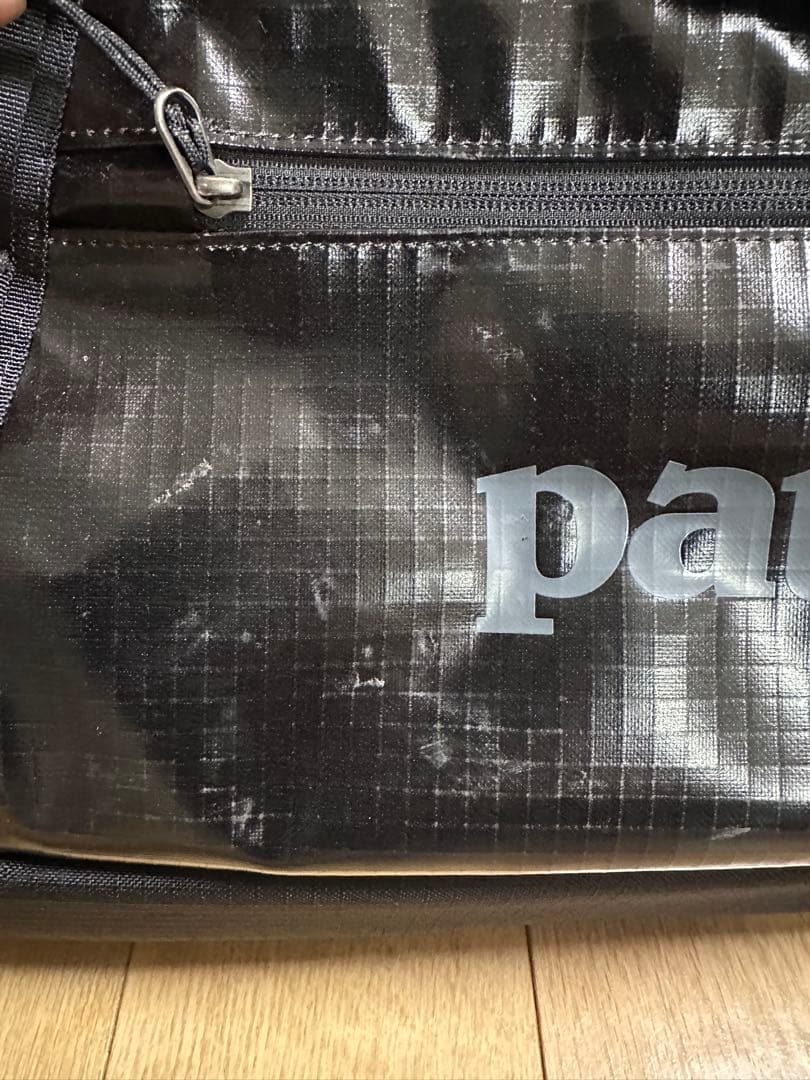 patagonia キャリーケース　ブラックホール　ダッフル 100L
