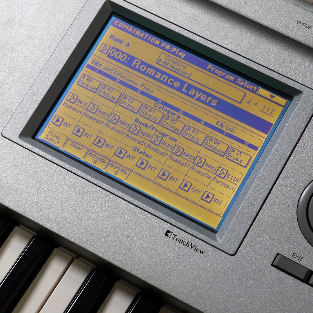 【動作良好】KORG TRITON Pro 76鍵 純正ハードケース付き