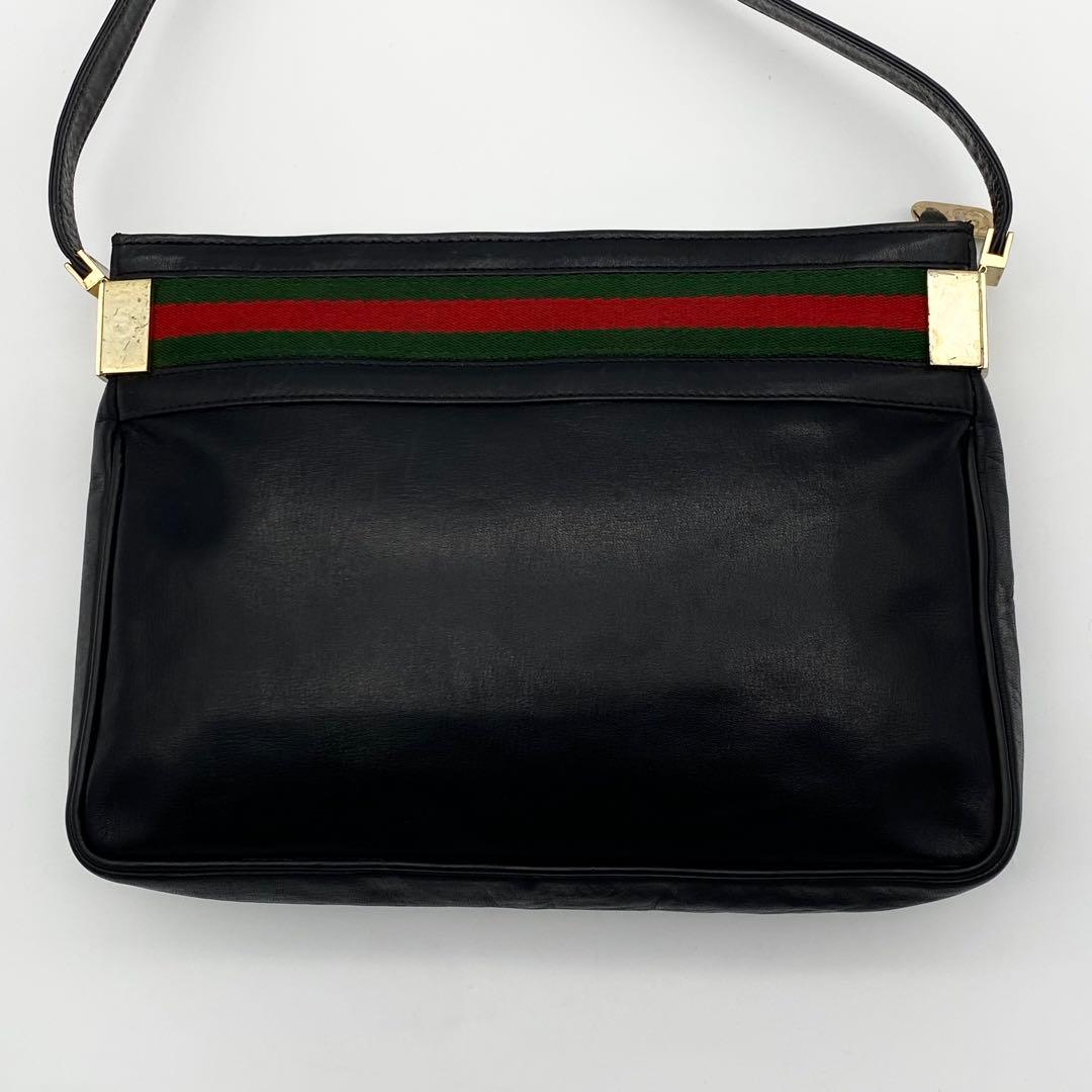 GUCCI ワンショルダーバッグ　シェリーライン　ブラック　レザー　ゴールド金具