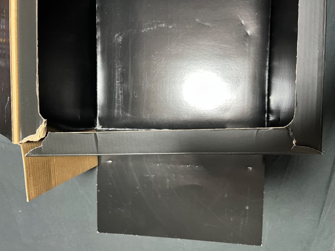 ホットトイズ VENOM 1/6