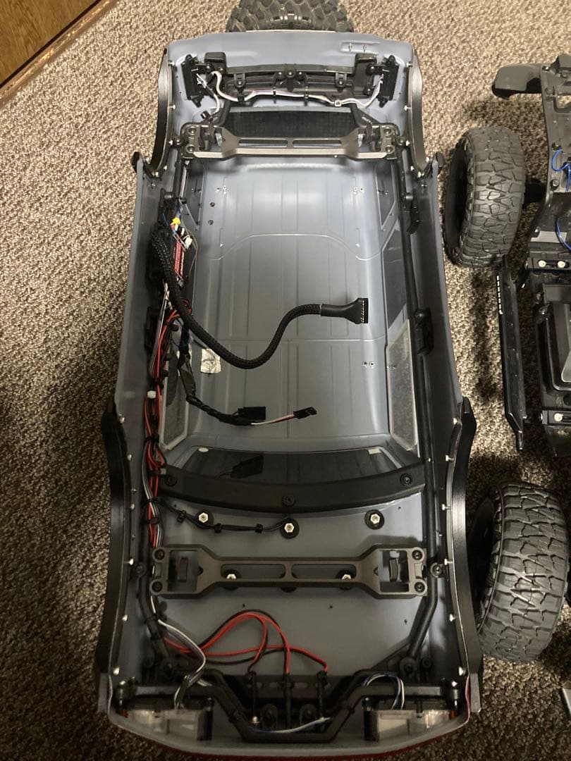 トラクサス　trx4 ブロンコ　フルカスタム