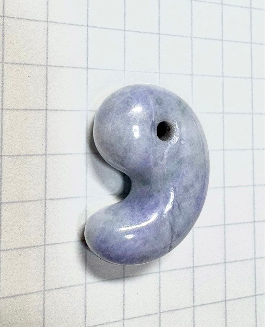 糸魚川ラベンダー翡翠　アナヒータストーンズ