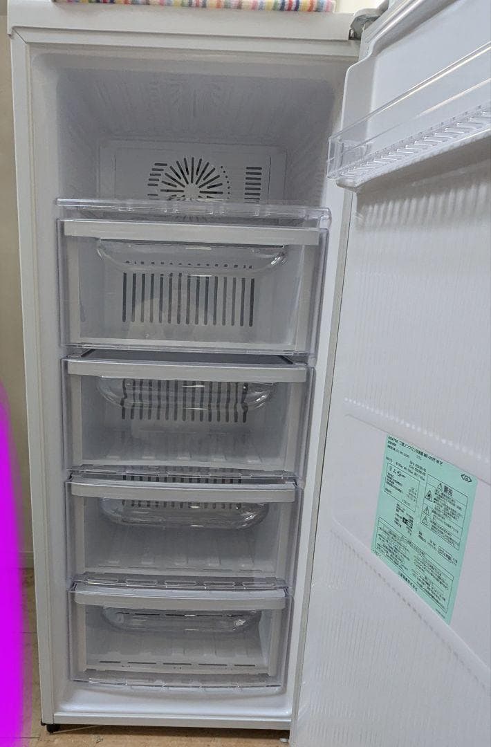 三菱電機【冷凍庫】 MF-U12T-W