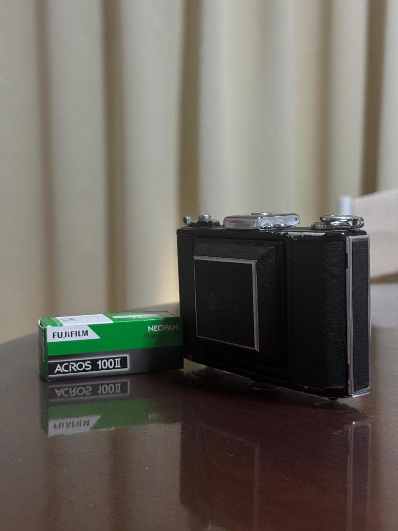 フィルムカメラ Zeiss Ikon Ikonta 520/16