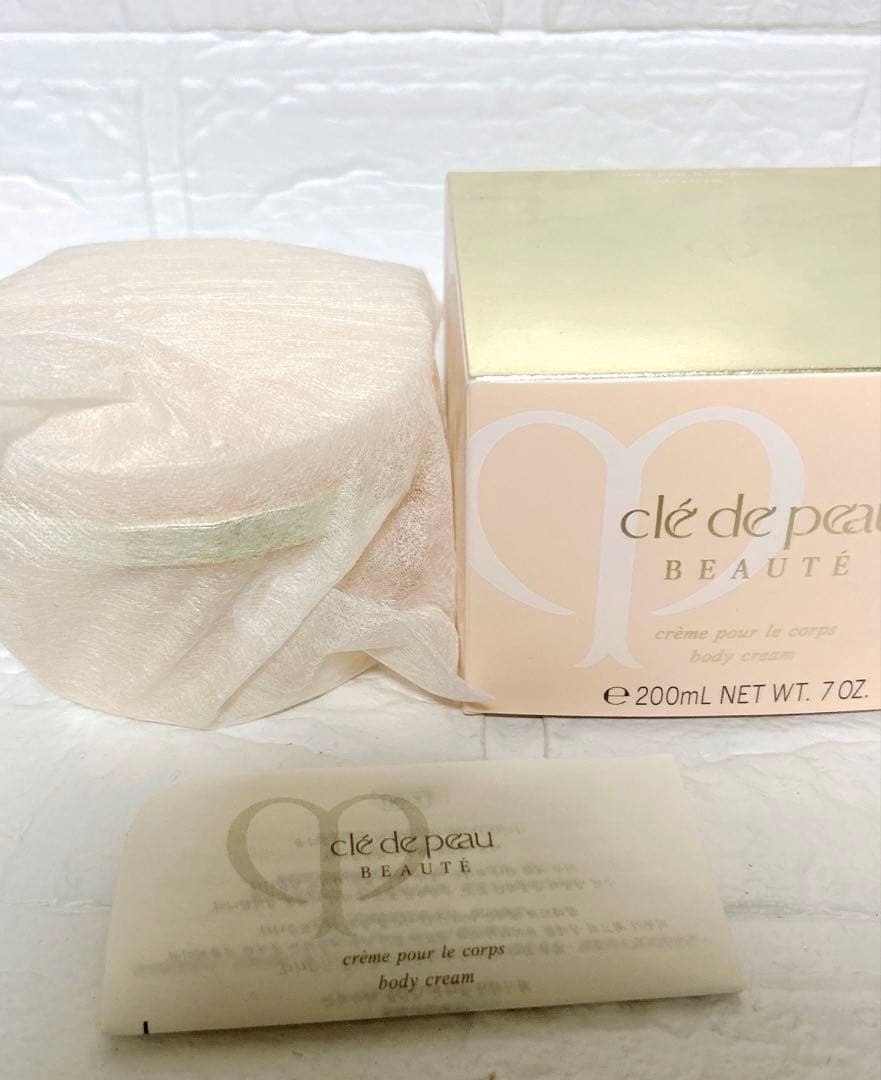 【国内正規品新品未使用 】 クレ・ド・ポーボーテ 　　クレームプールルコール
