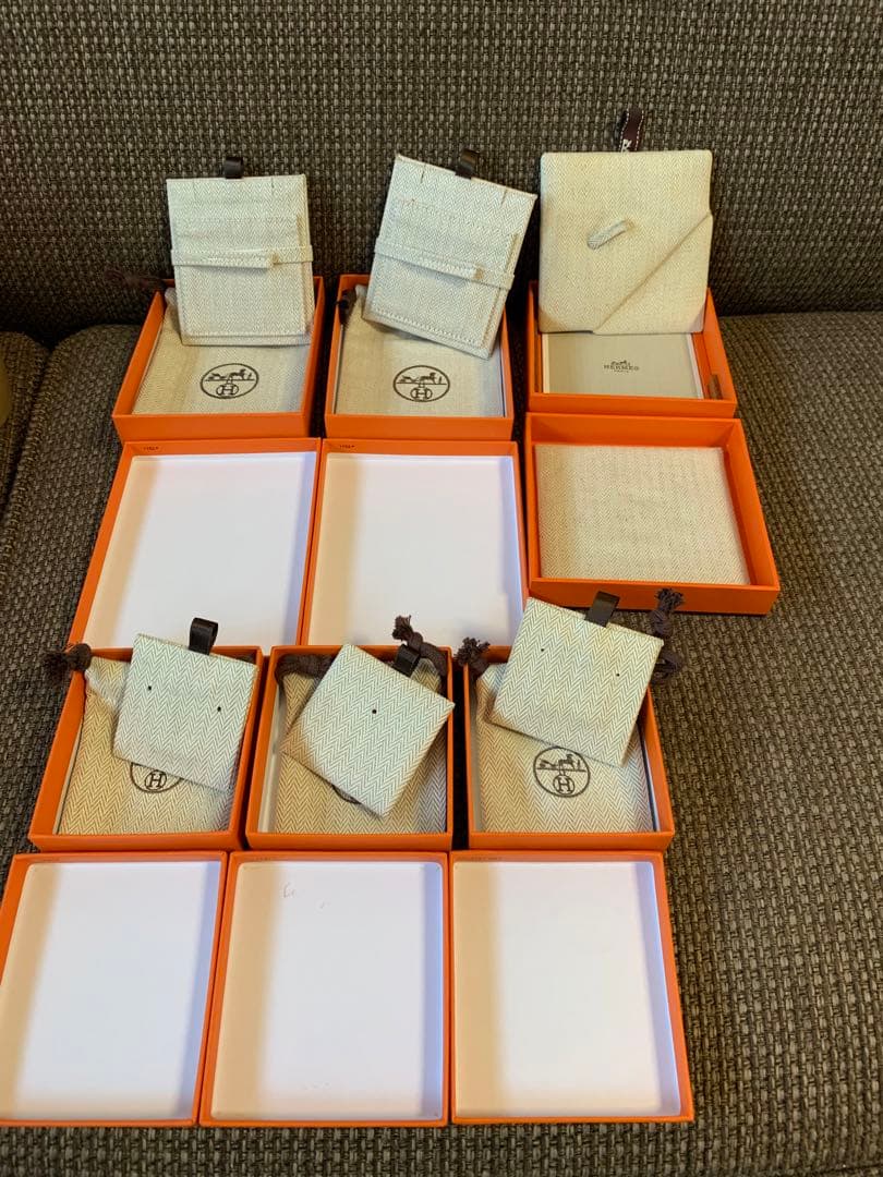 Oh　美品エルメス　ネックレス　ピアスなど　入れ　空箱　巾着袋　6セット