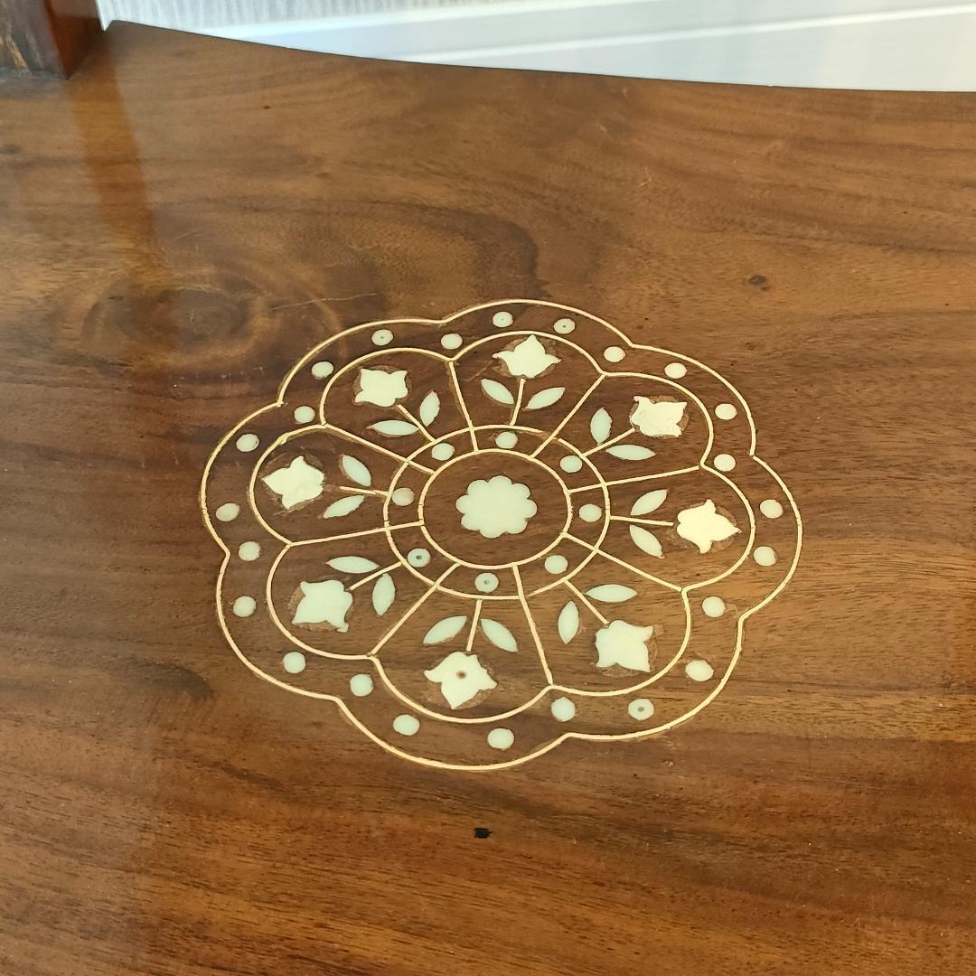 アンティーク　花台　象嵌　サイドテーブル　猫脚　棚付き