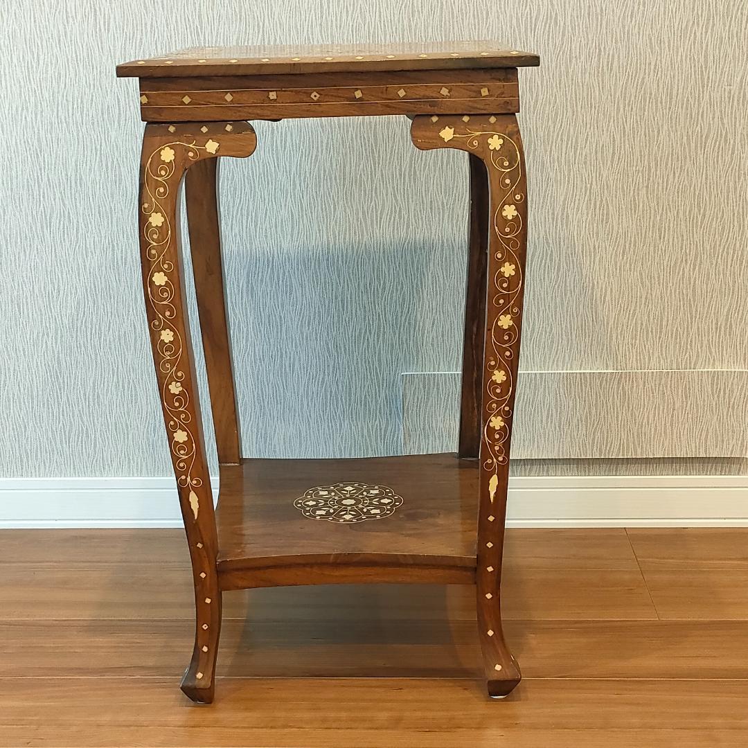 アンティーク　花台　象嵌　サイドテーブル　猫脚　棚付き