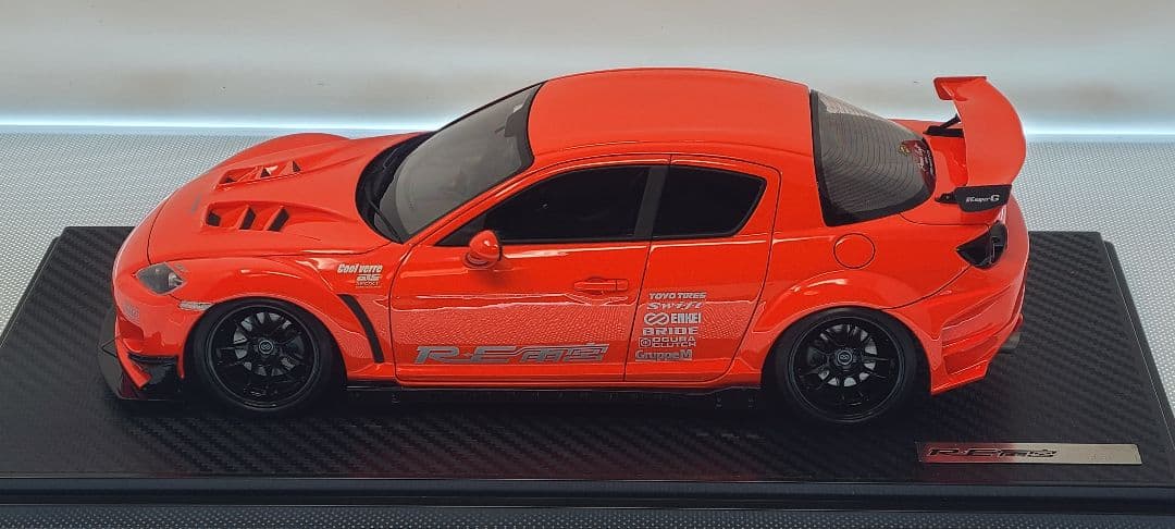 ミニカー 1/18 Mazda RX-8 (SE3P) RE Amemiya IG3176