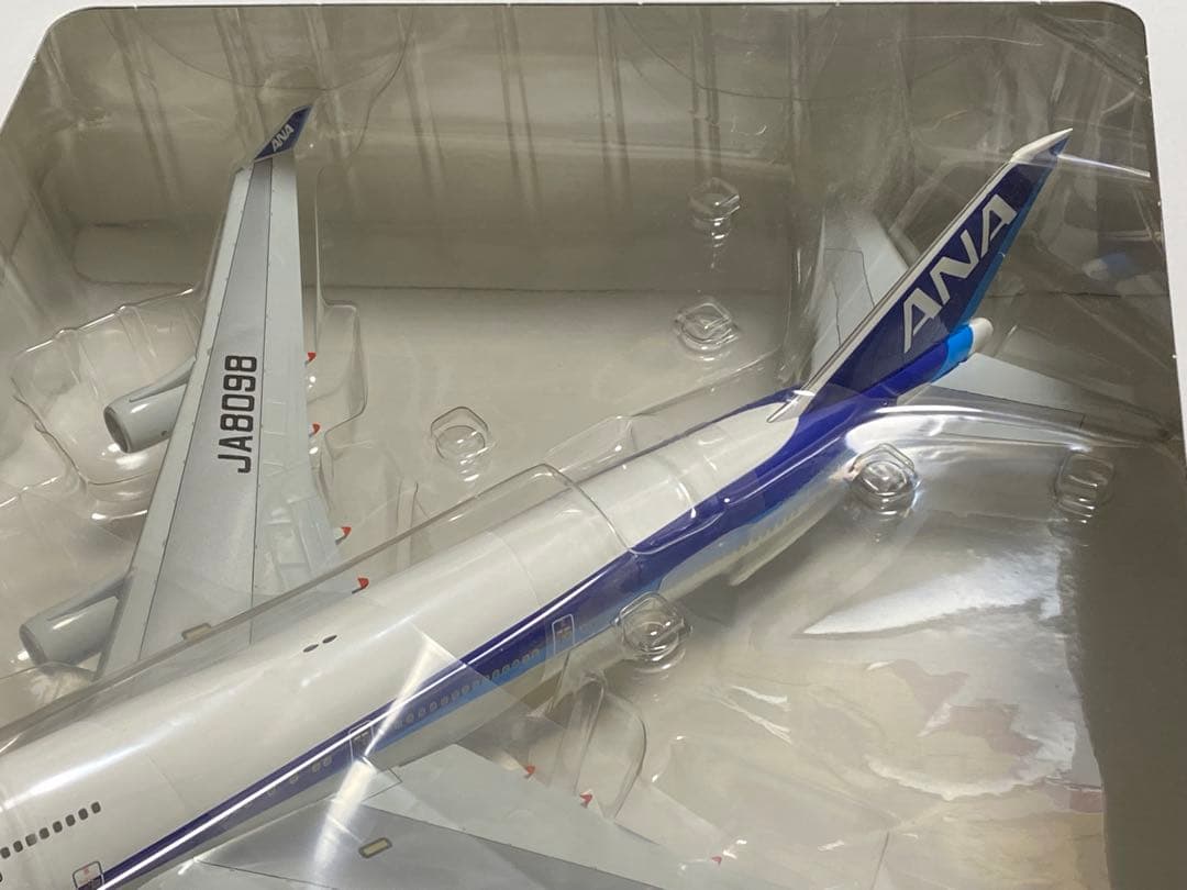 【新品未展示】全日空商事 1/200 ANA B747-400 NH20034