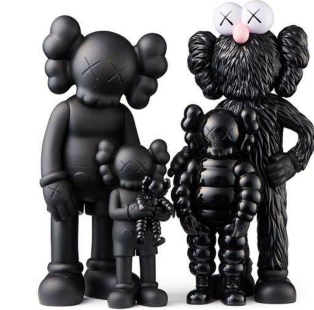 KAWS TOKYO FIRSTフィギュア