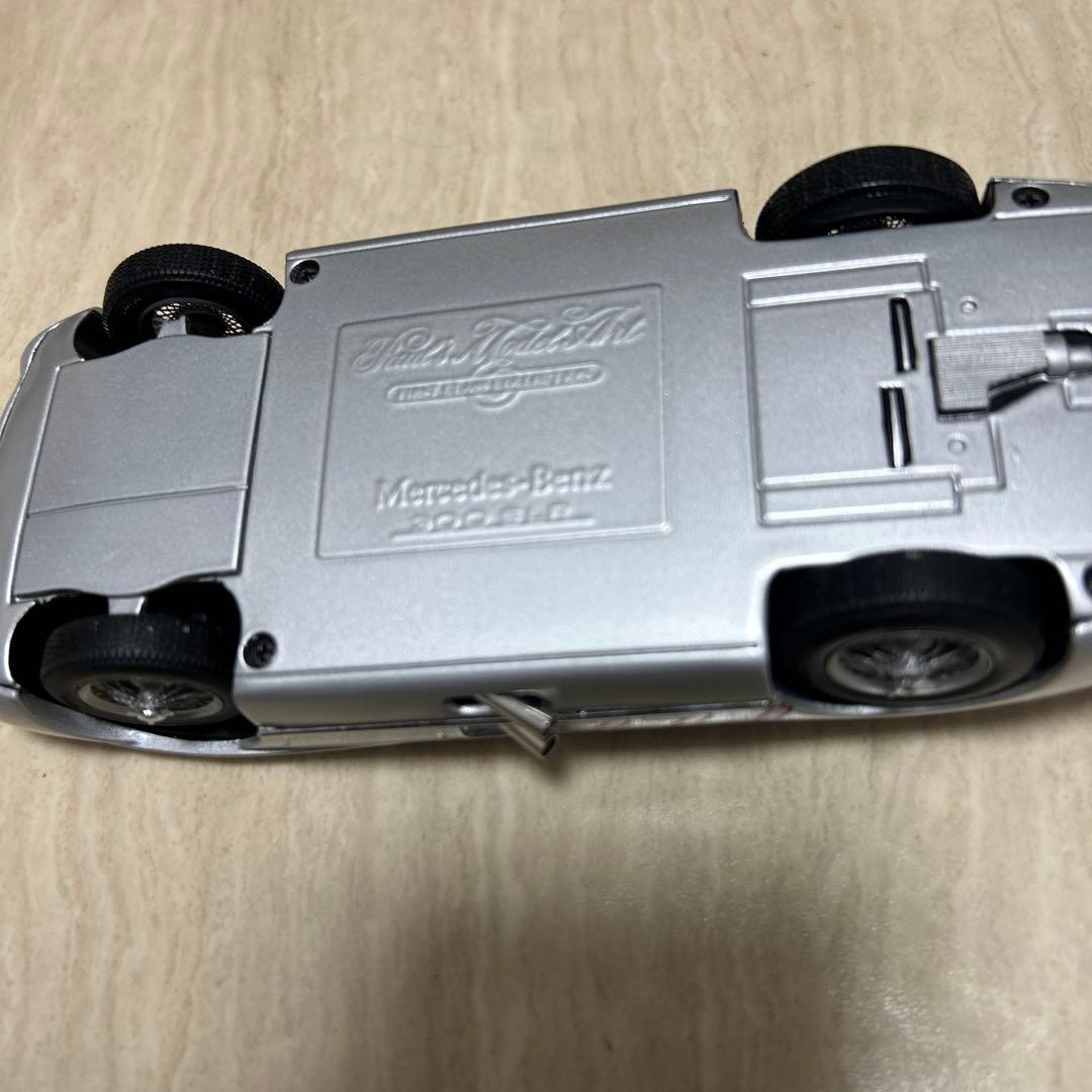 希少！ミニチャンプス 1/24 ベンツ300SLR