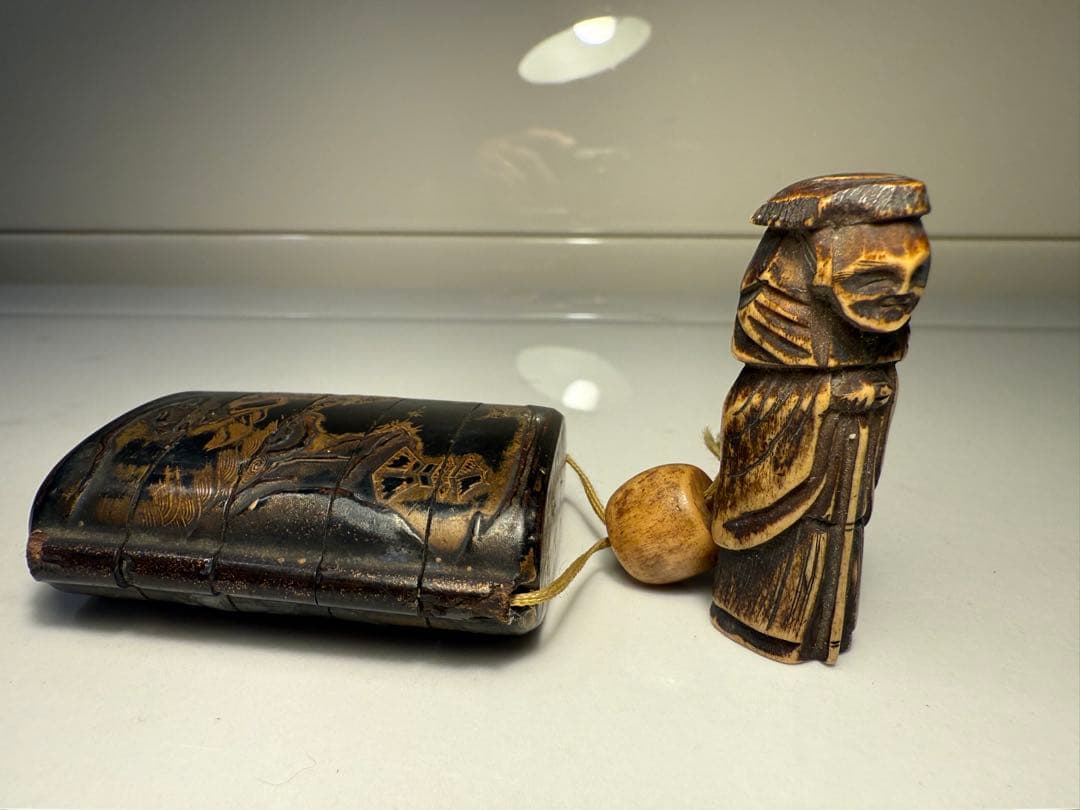 蒔絵 印籠 人物彫刻根付付