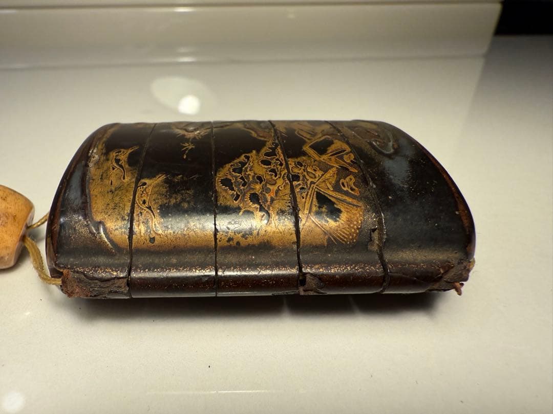 蒔絵 印籠 人物彫刻根付付