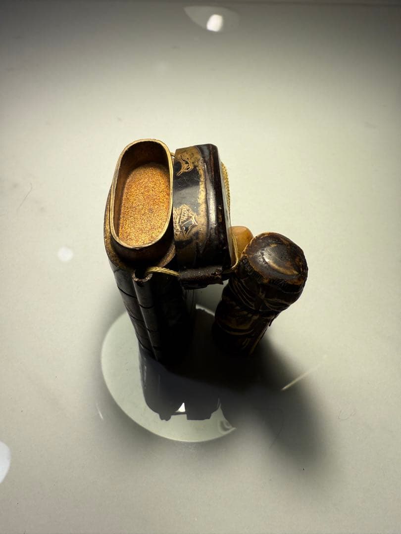 蒔絵 印籠 人物彫刻根付付