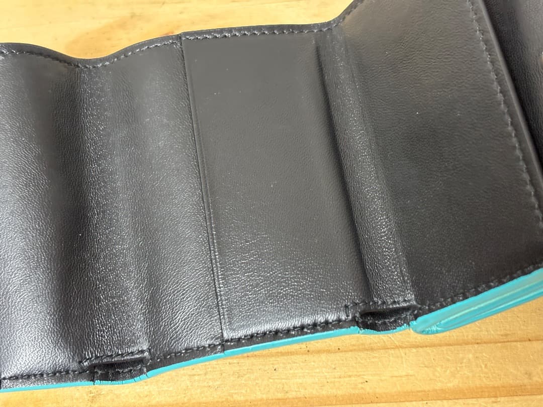 D0108-01　ティファニー　三つ折り財布