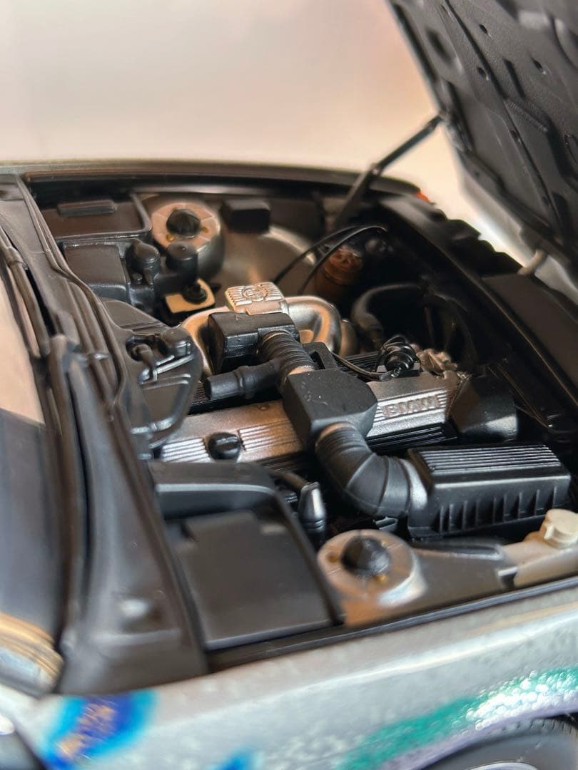 加山又造作　アート模型＋カー冊子 BMW ５シリーズ完成品