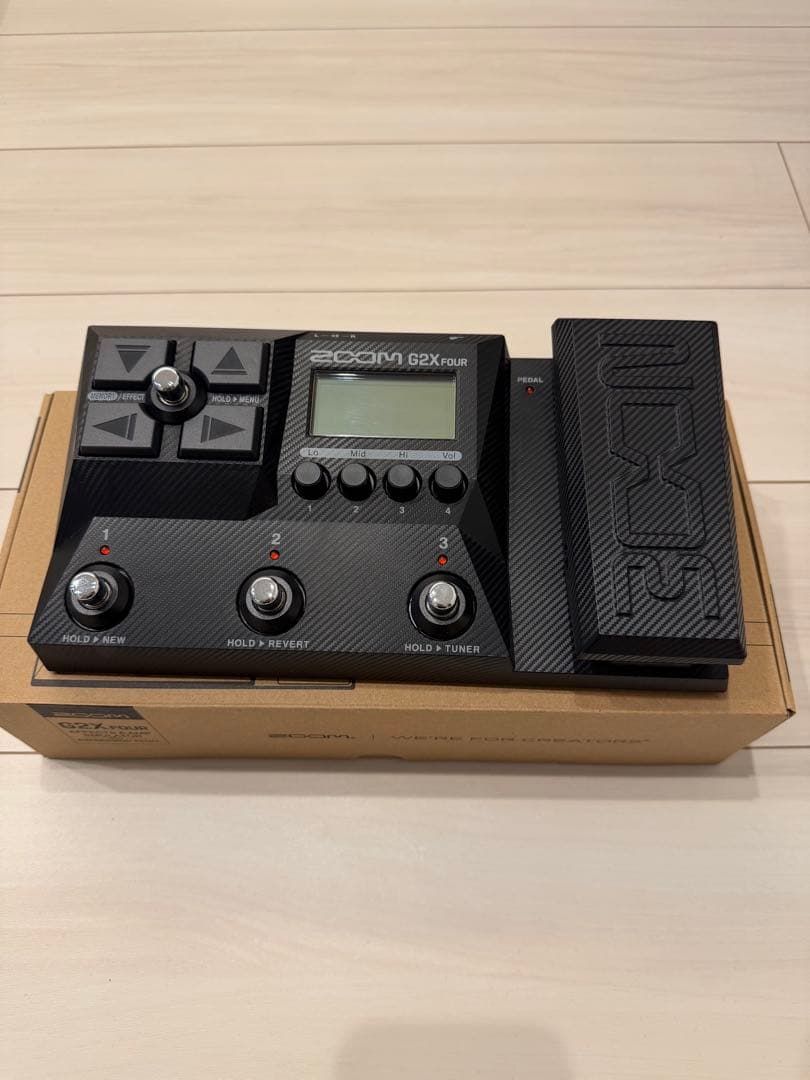 ZOOM G2X FOUR マルチエフェクター
