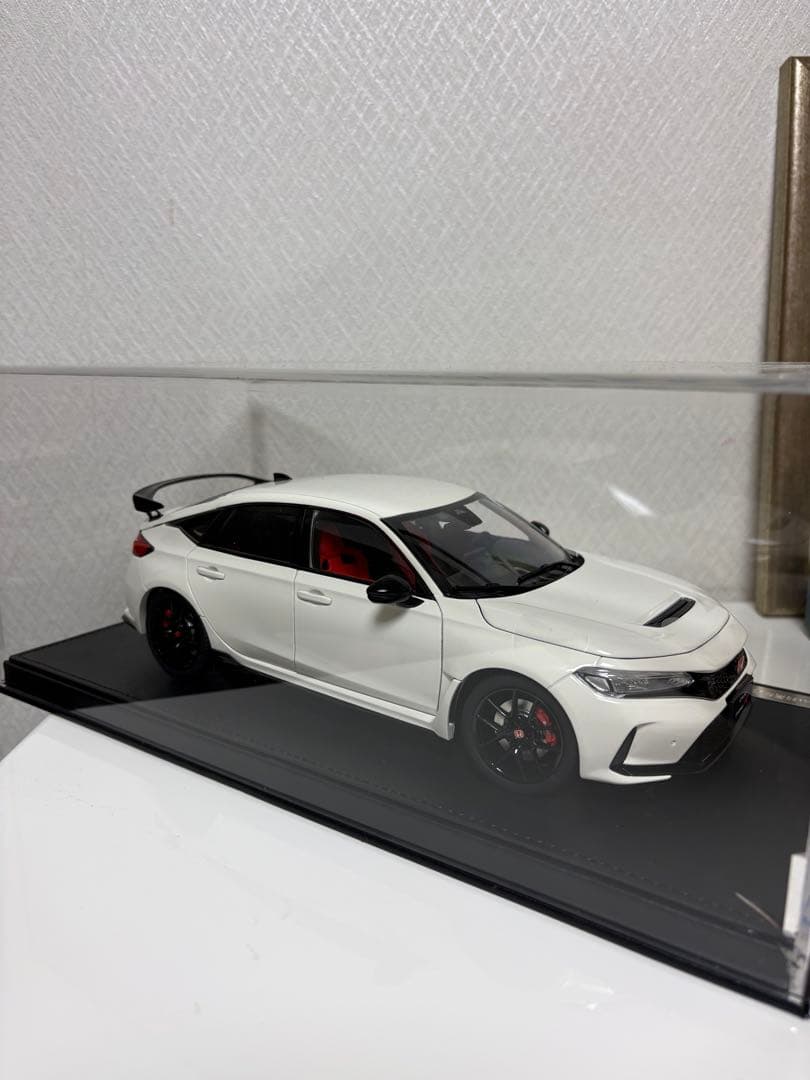 【美品】1:18 Honda Civic TYPE-R モデルカー　ホワイト
