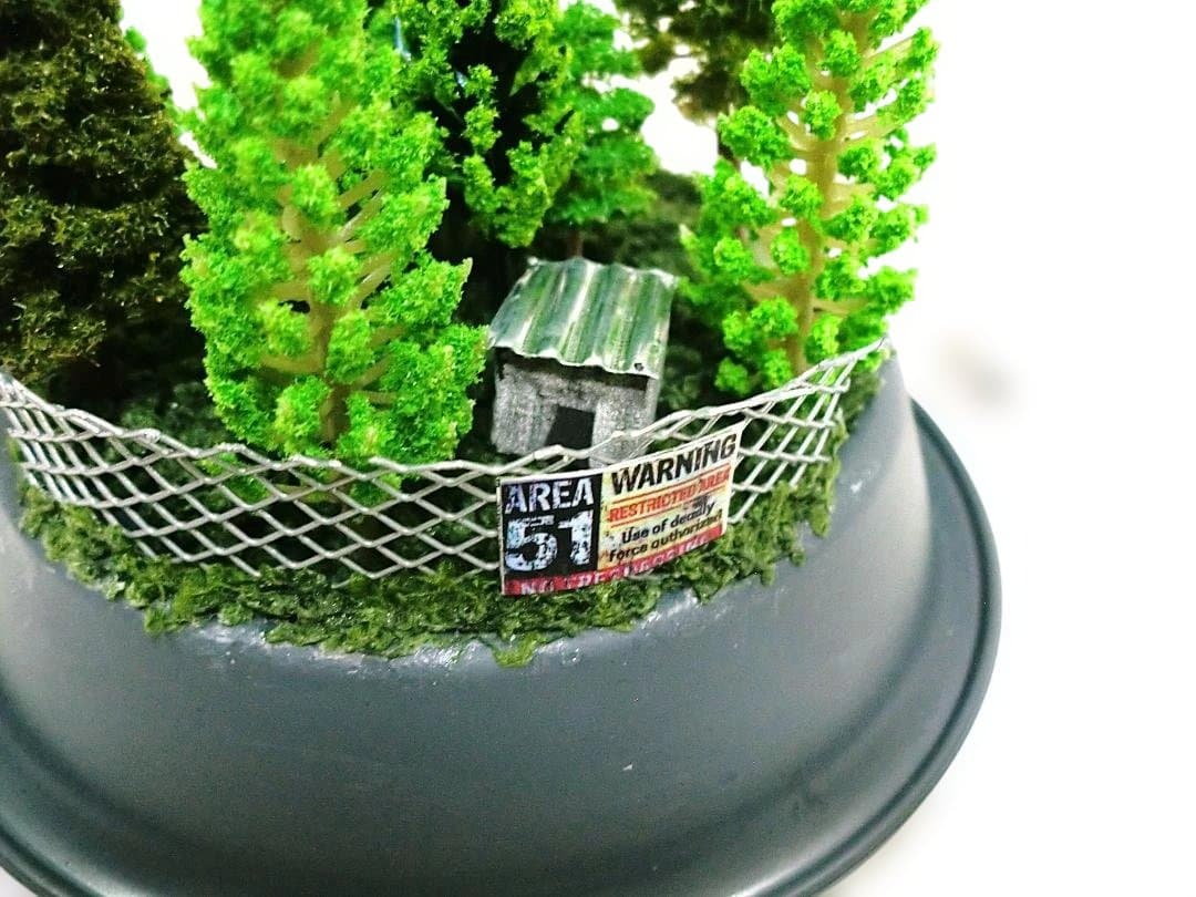 エリア５１UFOジオラマシリーズ、レーザービーム（スモールサイズ）特別価格