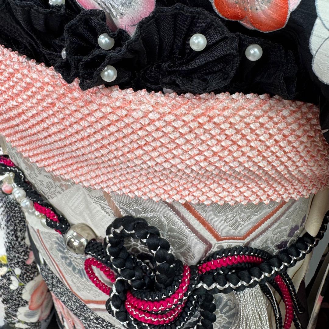 豪華振袖9点フルセット 地紋　銀駒刺繍　黒地　梅紋様　成人式　お正月　結婚式