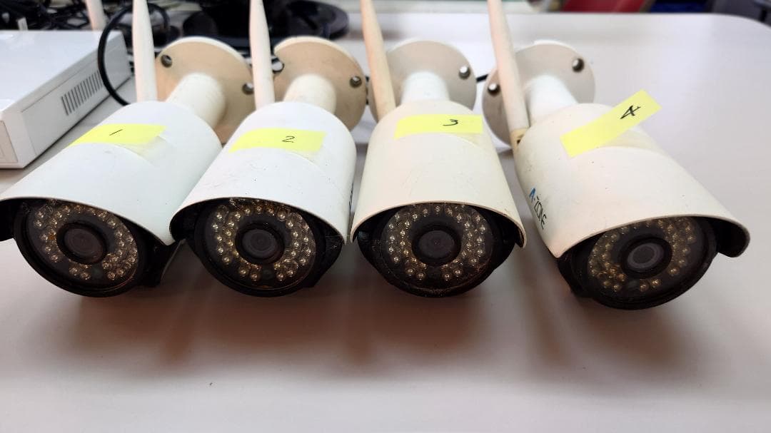 【僕 】A-ZONE Wireless P2P NVR　カメラ4台セット