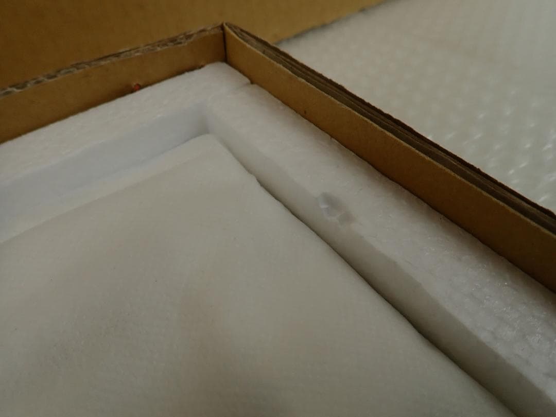 ⑪新品・保証書付 Tony トニー「シーナ」ミクスドメディア　アールビバン