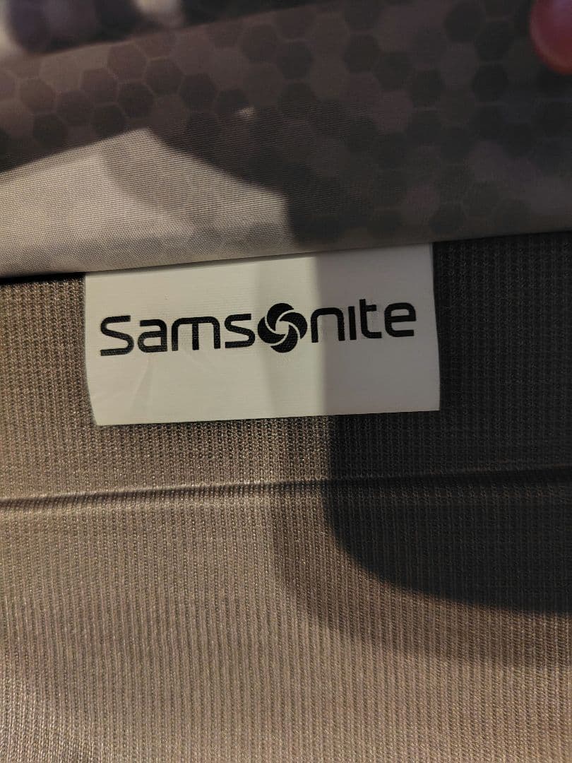 サムソナイト　コスモライト　68L　スーツケース　ゴールド　超軽量　レア 中型