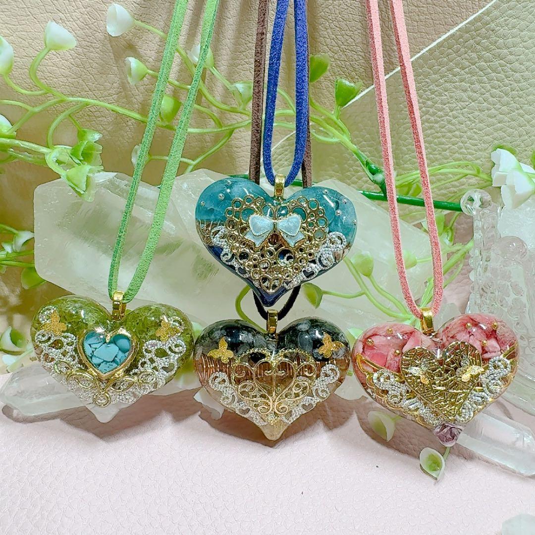 癒しのオルゴナイト❤️シトリン＋サードオニキスの香水瓶型♡