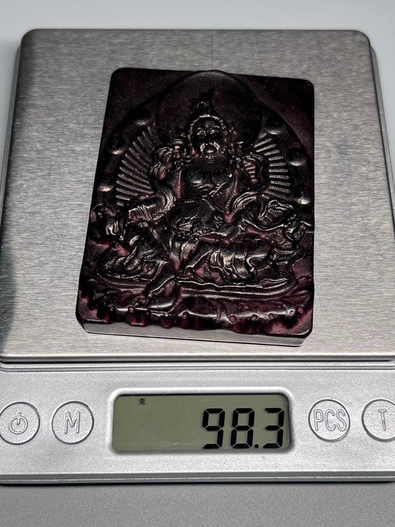 隕石　仏教美術　浮き彫り　不思議の石鉄隕石　アンティーク　縁起物　置物　根付