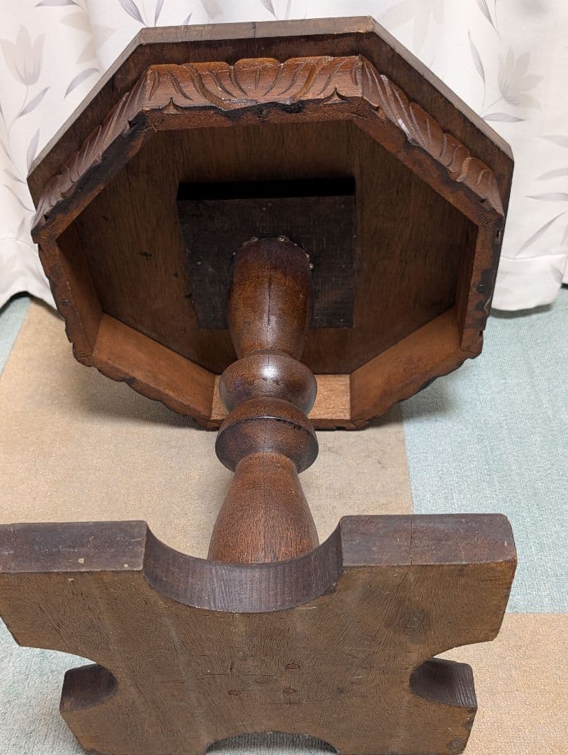 古家具　民芸家具　木製　木彫り　サイドテーブル　花台