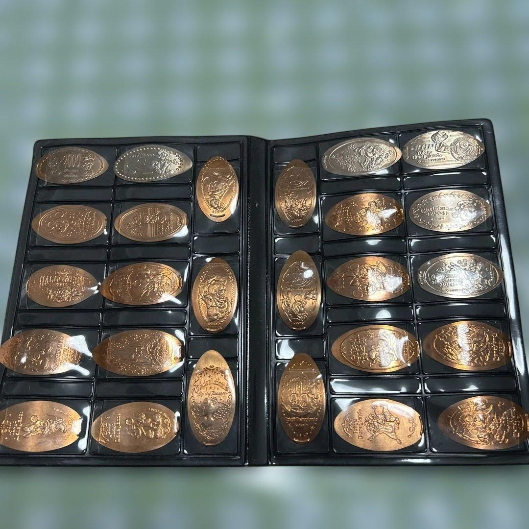 東京ディズニーリゾート メダリオンコレクションブック