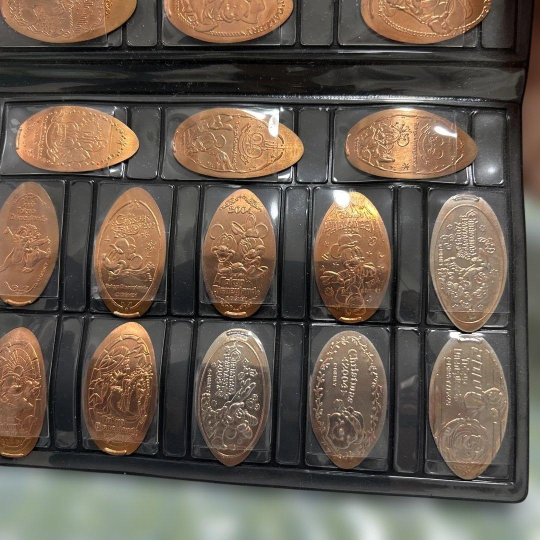 東京ディズニーリゾート メダリオンコレクションブック