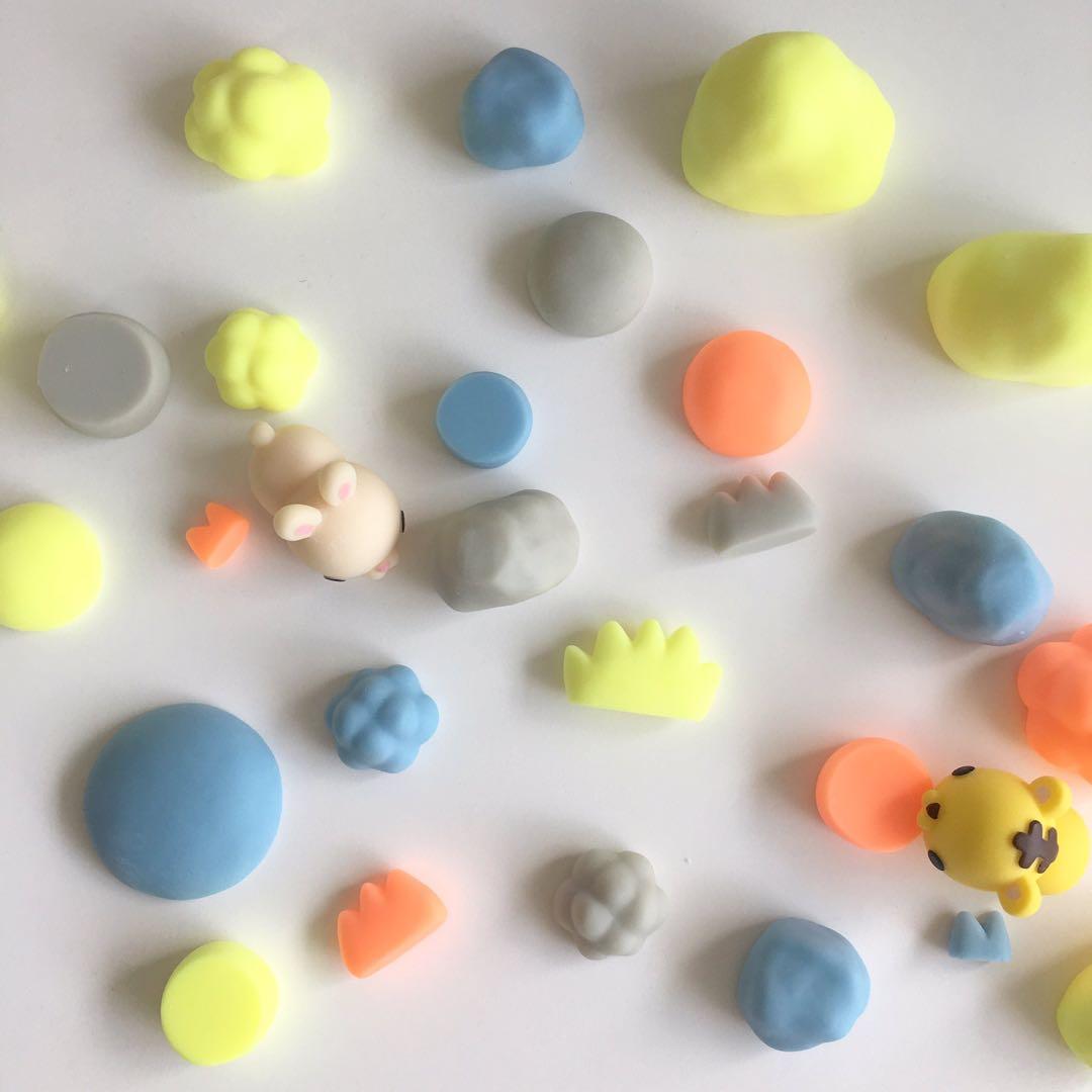 もにまるず　やわらかい世界　8点セット