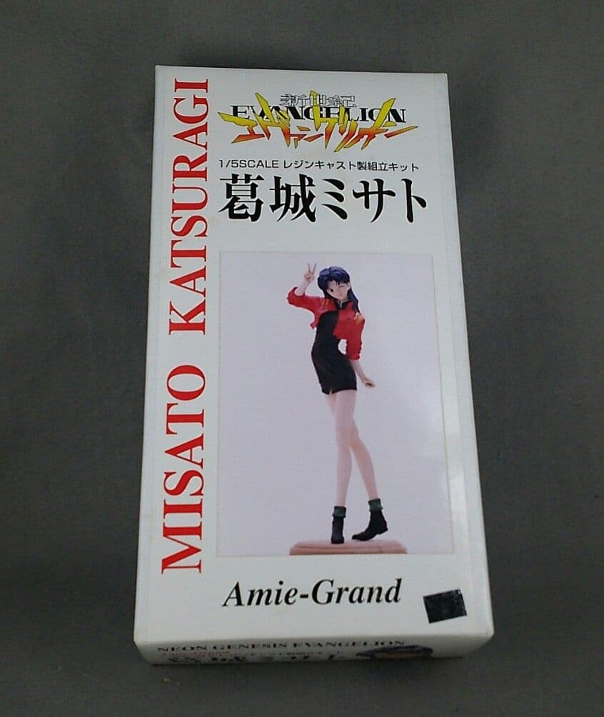 1/5 葛城ミサト 　ガレージキット塗装完成品　アミエ・グラン　原型：河合孝典