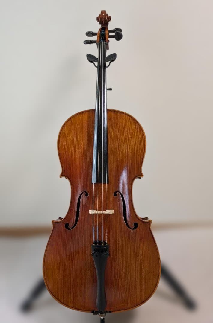 【kaekae専用】チェロ　4/4　2000年制　Walter S. Chen