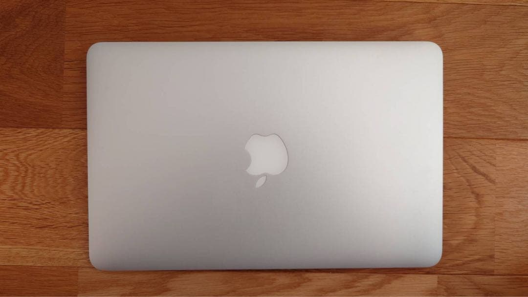 u*u様 macbook air 11inch 2015 8GB 256G