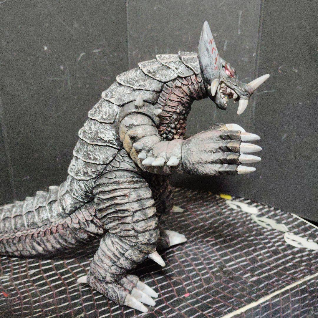 しんウルトラ怪獣旧型ソフビカプセル怪獣、グドンvsツインテール、EXゴモラ